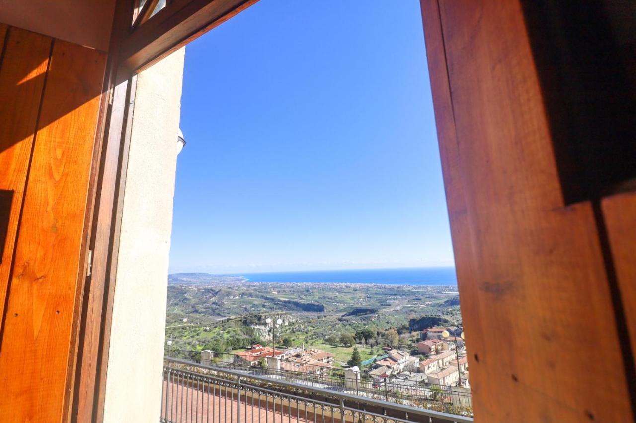 Hotel Palazzo Sant'Anna Gerace Zewnętrze zdjęcie
