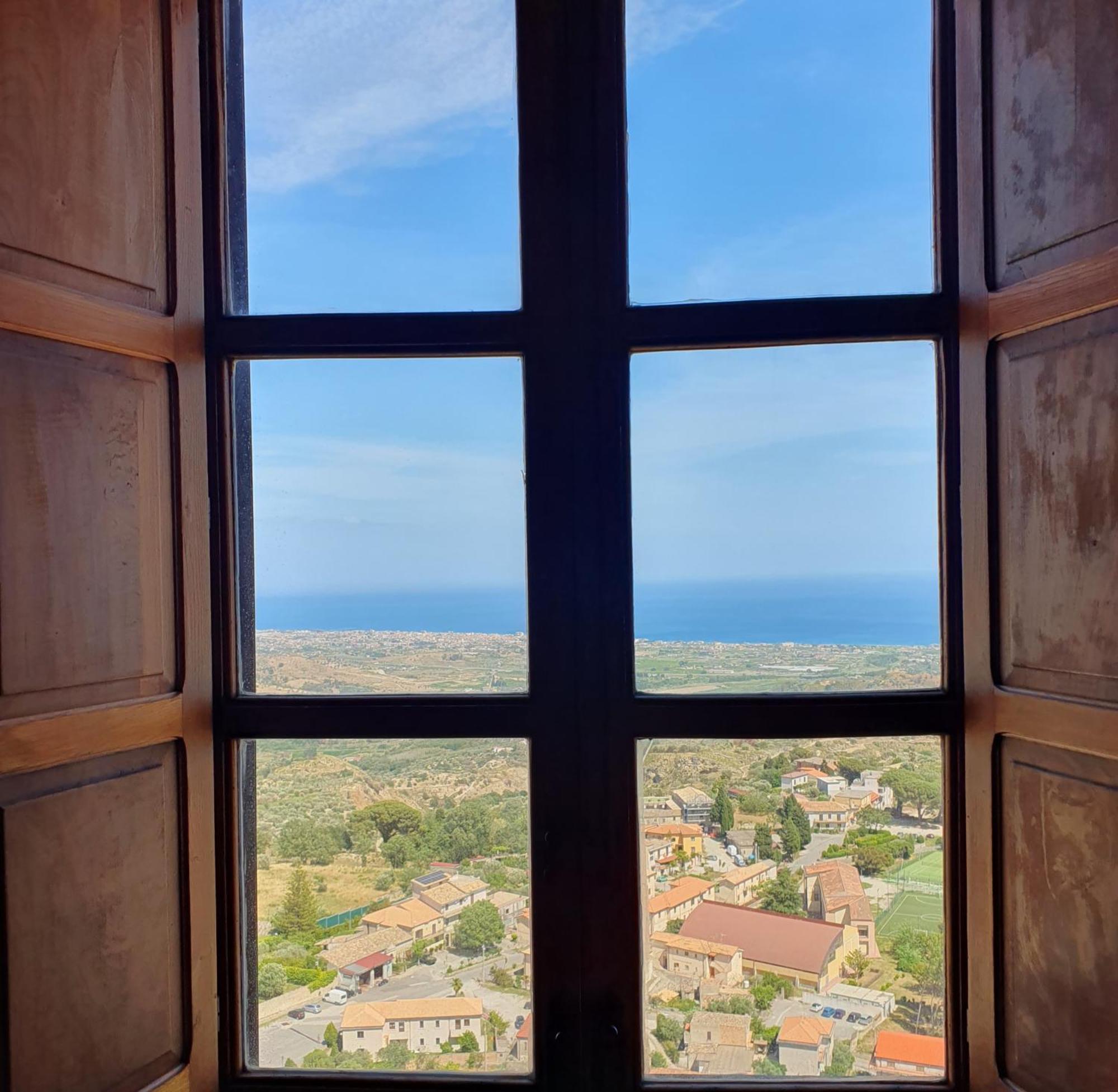 Hotel Palazzo Sant'Anna Gerace Zewnętrze zdjęcie